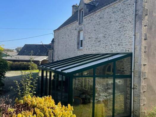 Maison à vendre 275 600 € 5 pièces 3 chambres 162 m² 8 847 m² de terrain Pluméliau-Bieuzy 56930