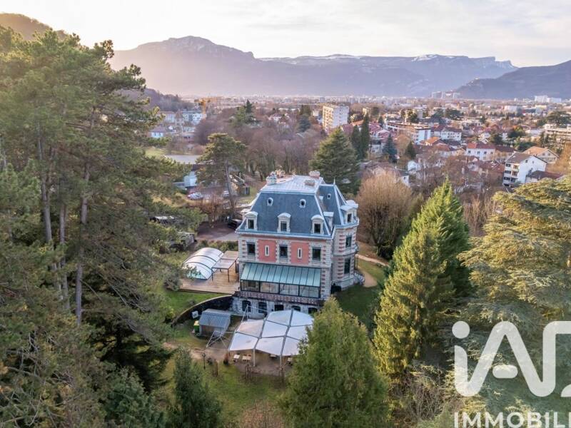 Maison à vendre, 980m², GIERES