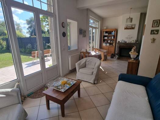 Maison à vendre 360 000 € 12 pièces 7 chambres 250 m² 500 m² de terrain Ouest Merville 59660