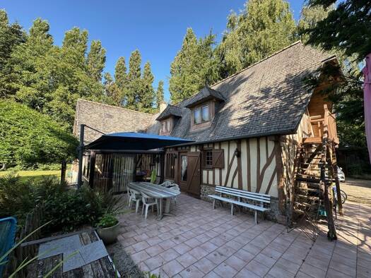 Maison en viager occupé Bouquet 135 600 € 6 pièces 4 chambres 150 m² 1 895 m² de terrain Lieurey 27560