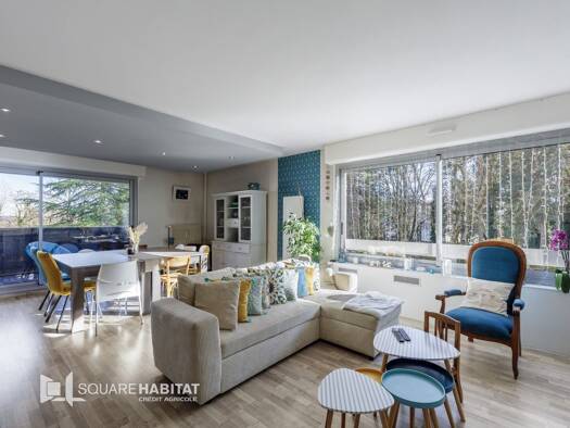 Appartement à vendre 169 000 € 6 pièces 4 chambres 127 m² Étage 1/3 Batteries du Parc Montbéliard 25200