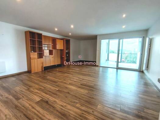 Appartement à vendre 185 000 € 3 pièces 2 chambres 74,94 m² Étage 3/4 Saint-Paul-lès-Dax 40990