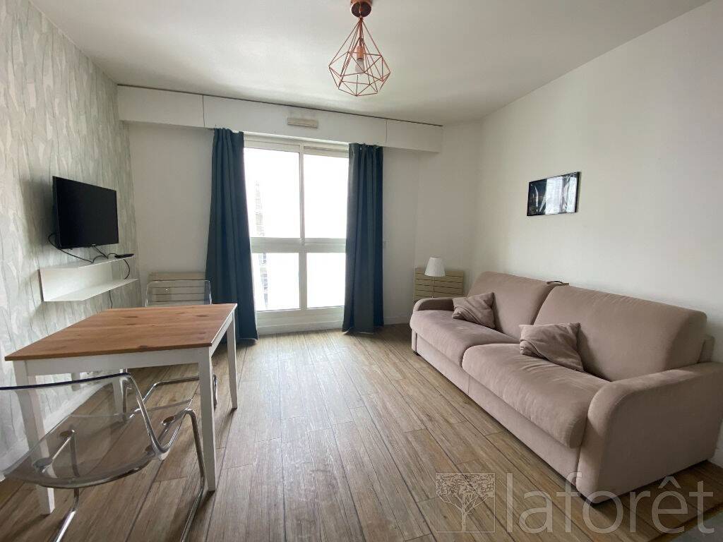Maison à louer, 22m², LEVALLOIS PERRET