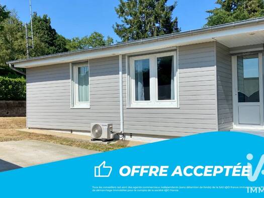 Maison de plain-pied à vendre 115 000 € 3 pièces 2 chambres 54 m² 921 m² de terrain Melrand 56310