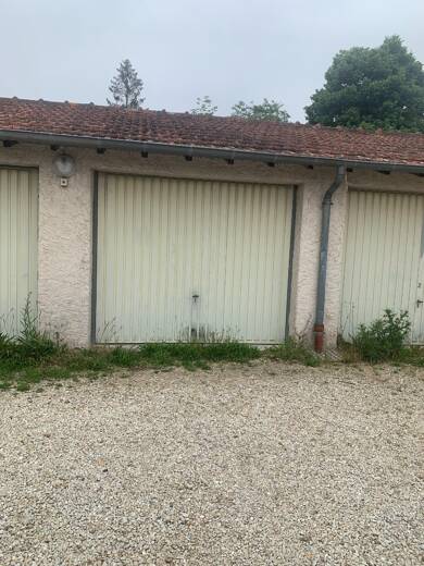 Garage/Stationnement à louer 81 € Centre Melun 77000