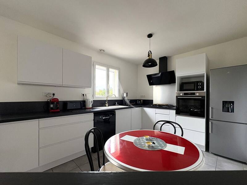 Maison à vendre, 90m², SAINTE RADEGONDE DES NOYERS