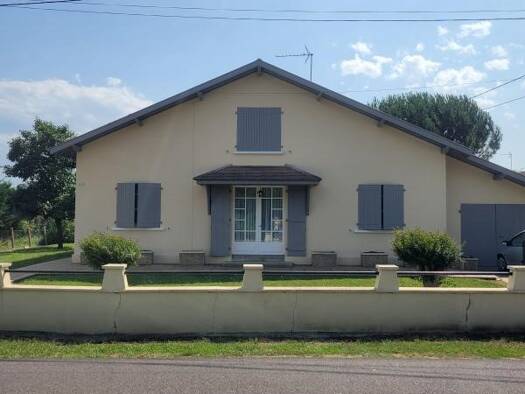 Maison à louer 870 € 3 pièces 2 chambres 90 m² Amou 40330