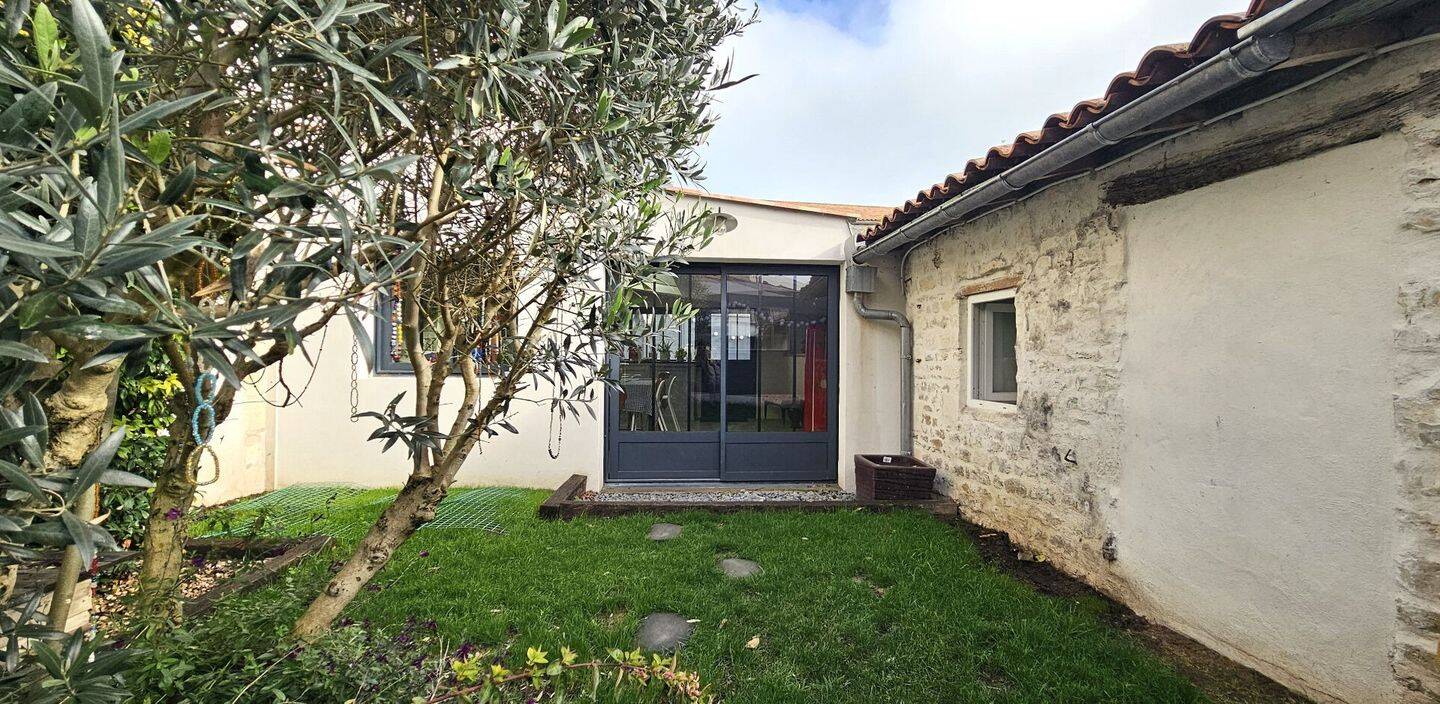 Maison à vendre, 198m², LA FLOTTE