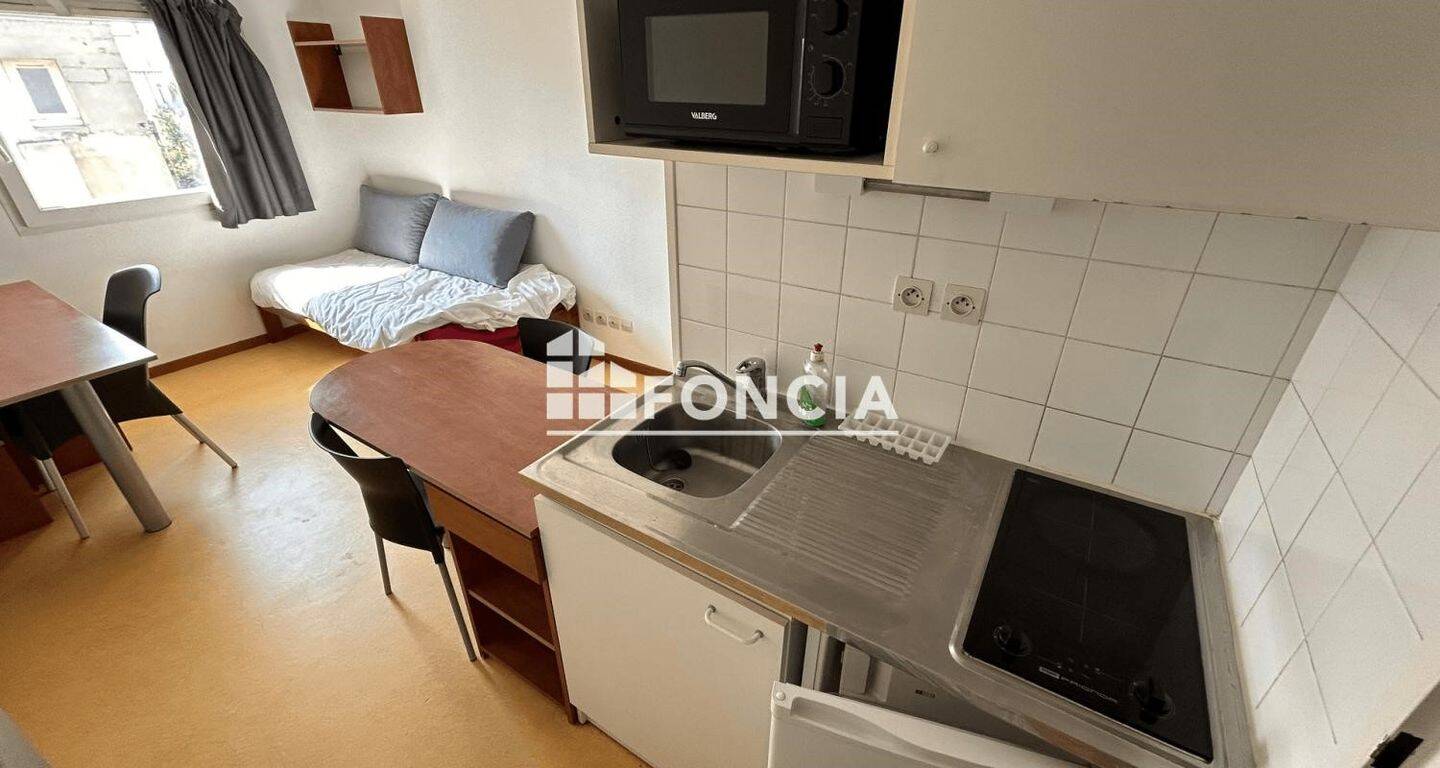 Maison à louer, 17m², VALENCE