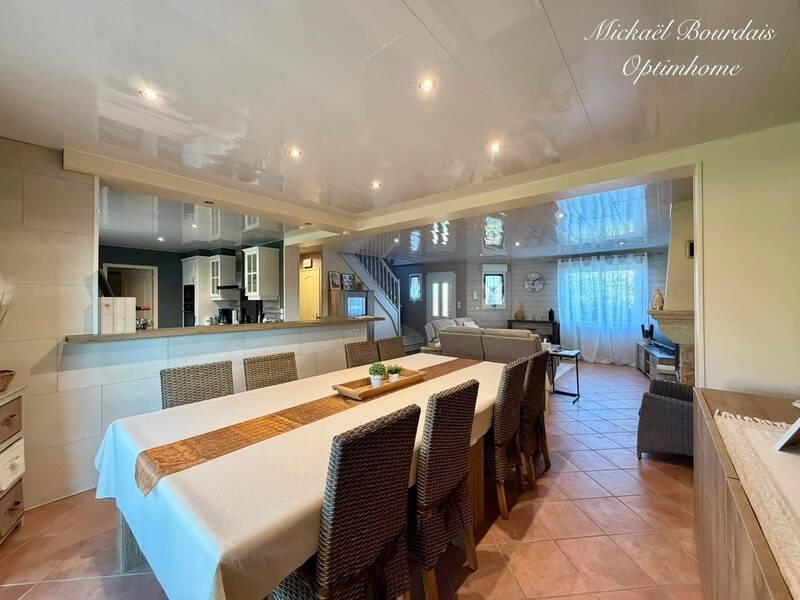 Maison à vendre, 210m², LA SUZE SUR SARTHE