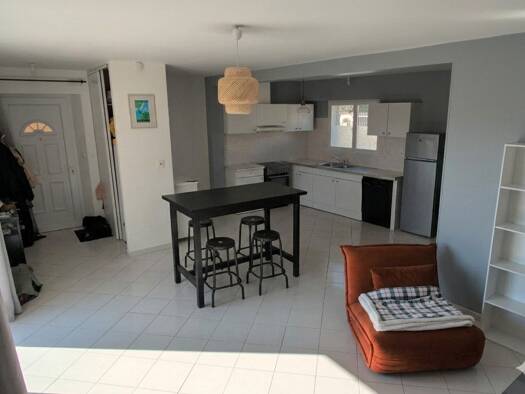 Maison à louer - Première occupation 741 € 4 pièces 3 chambres 80,9 m² 300 m² de terrain Pajay 38260