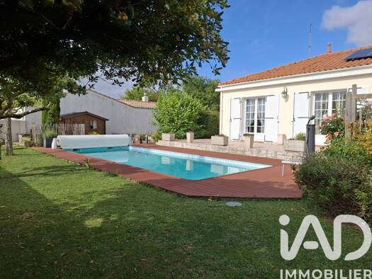 Maison à vendre 490 000 € 5 pièces 4 chambres 133 m² 920 m² de terrain Dompierre-sur-Mer 17139