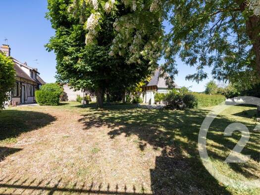 Maison à vendre 325 000 € 5 pièces 4 chambres 122,9 m² 2 260 m² de terrain Boisset-les-Prévanches 27120