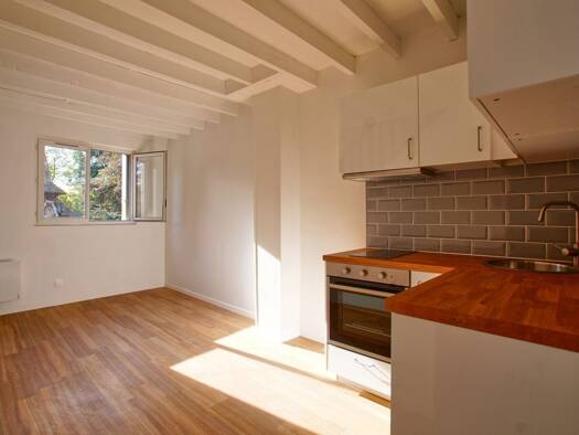 Duplex à louer 825 € 2 pièces 1 chambre 31,8 m² Étage 1/1 Le Bourg et le Hameaux Beynes 78650