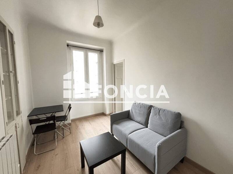 Maison à louer, 27m², PARIS 18E