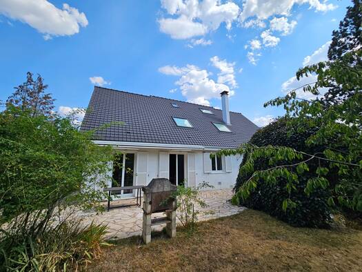 Maison à vendre 670 000 € 7 pièces 5 chambres 186 m² 660 m² de terrain Plan de l'Eglise Voisins-le-Bretonneux 78960