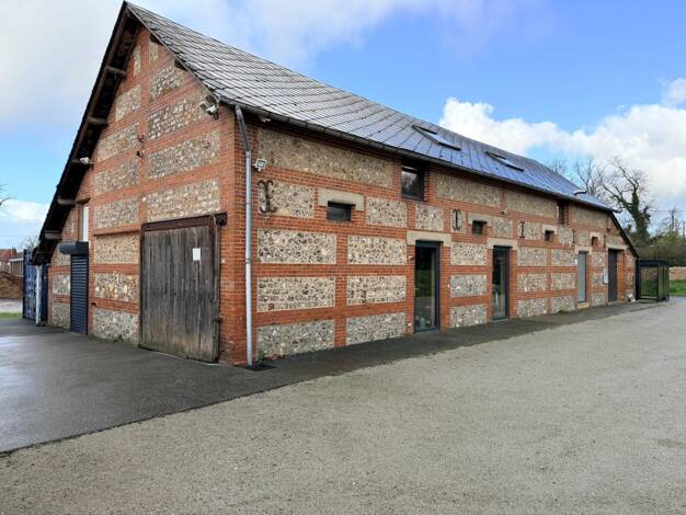 Local commercial à vendre 158 000 € 170 m² de surface de vente Doudeville 76560