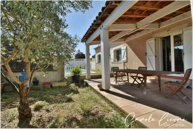 Maison de plain-pied à vendre 348 000 € 4 pièces 3 chambres 102 m² 1 350 m² de terrain Pézenas 34120