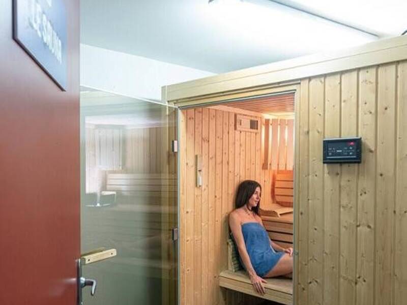 Maison à louer, 18m², MARSEILLE 5E