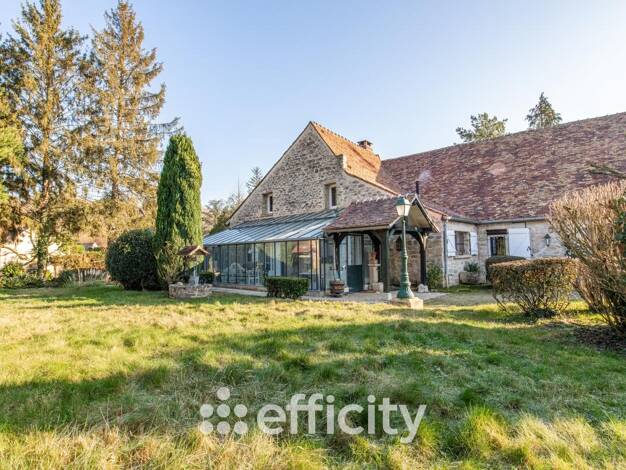 Maison à vendre 659 000 € 7 pièces 5 chambres 300 m² 2 860 m² de terrain Seraincourt 95450