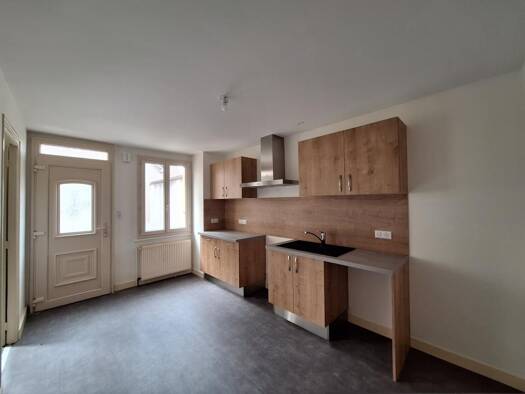Appartement à louer 510 € 2 pièces 1 chambre 45,4 m² Sud Saint-Yrieix-la-Perche 87500