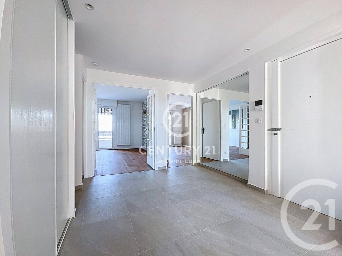 Maison à vendre, 105m², TASSIN LA DEMI LUNE