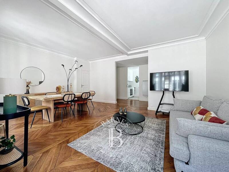 Maison à louer, 62m², PARIS 16E