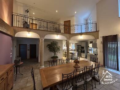 Maison à vendre 630 000 € 7 pièces 5 chambres 260 m² 2 400 m² de terrain Chozeau 38460
