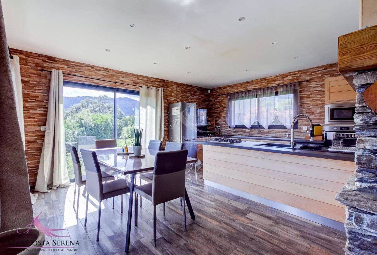 Maison à vendre, 194m², PRUNELLI DI FIUMORBO
