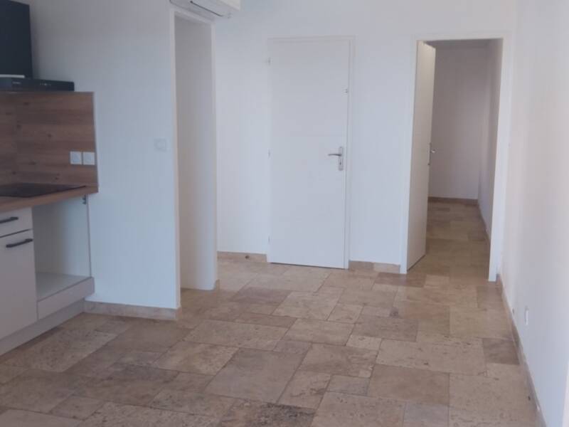 Maison à louer, 28m², MARSEILLE 15E