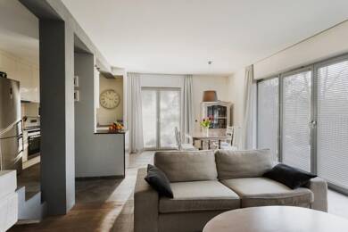 Appartement à vendre 238 400 € 4 pièces 3 chambres 81 m² RDC Bischwihr 68320