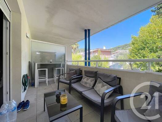 Appartement à vendre - Première occupation 195 000 € 2 pièces 1 chambre 41 m² 2ème étage Riquebonne-Ferratone-Pizou Vallauris 06220