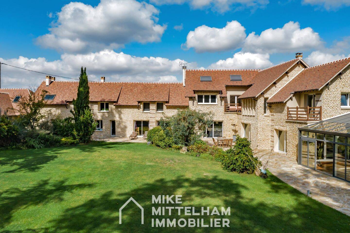 Maison à vendre, 765m², MONTFORT L'AMAURY