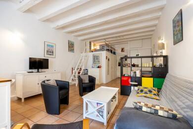 Loft à vendre 165 000 € 1 pièce 1 chambre 43 m² Étage 3/5 Opéra Marseille 1er 13001