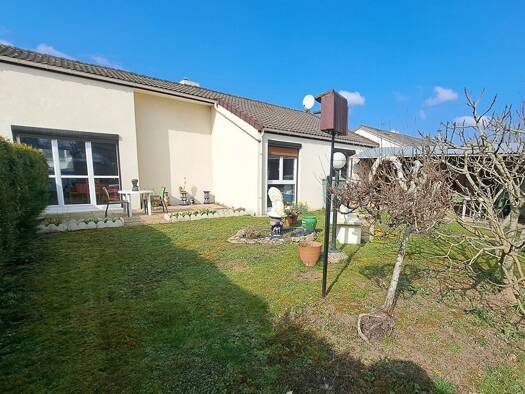 Maison de plain-pied à vendre 269 000 € 5 pièces 3 chambres 83 m² 419 m² de terrain Bruyeres sur Oise 95820