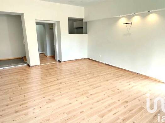 Immeuble à vendre 67 000 € 42 m² Urbain Nord Bagnols-sur-Cèze 30200