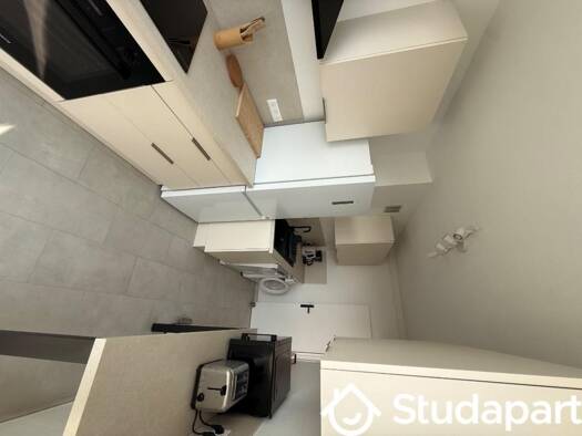 Colocation à louer 600 € 1 pièce 3 chambres 9 m² 10ème étage Capeyron Mérignac 33700