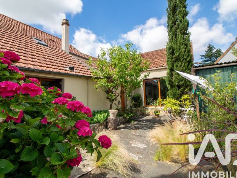 Maison à vendre, 175m², NEAUPHLE LE CHATEAU