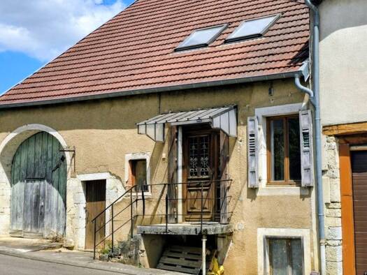 Maison à vendre 90 000 € 4 pièces 2 chambres 80 m² 184 m² de terrain Avrigney-Virey 70150