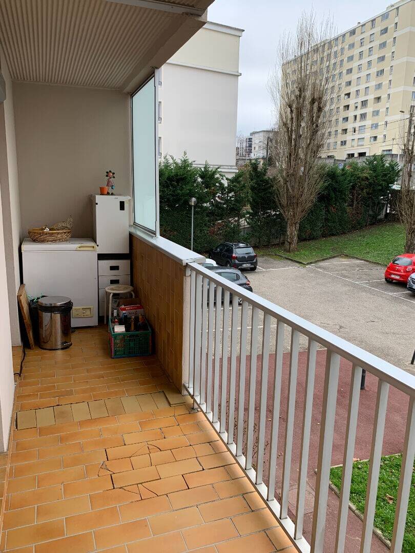 Maison à louer, 77m², TASSIN LA DEMI LUNE