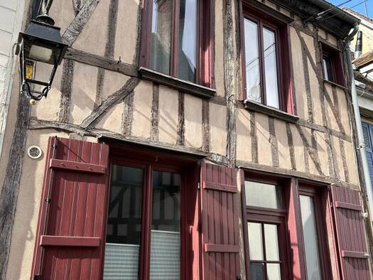 Maison de ville à vendre 184 000 € 3 pièces 2 chambres 83 m² 25 m² de terrain Centre Ville Beauvais 60000