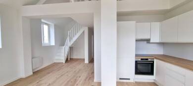 Duplex à vendre 279 000 € 4 pièces 3 chambres 75 m² Dernier étage, Étage 3/3 Lille 59000