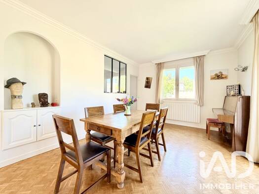 Maison à vendre 364 000 € 7 pièces 5 chambres 171 m² 770 m² de terrain Durtol 63830