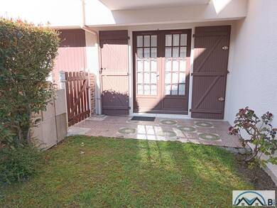 Appartement à louer 335 € 1 pièce 16 m² 2 étages Courseulles sur Mer 14470