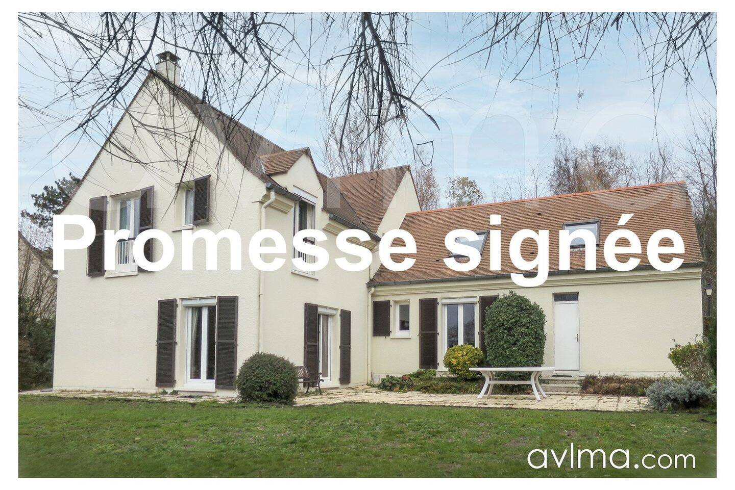 Maison à vendre, 229m², SAINT NOM LA BRETECHE