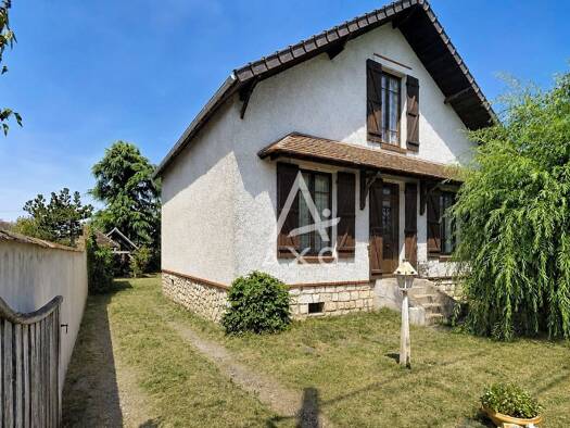 Maison à vendre 173 000 € 4 pièces 2 chambres 91 m² 505 m² de terrain Le Bourg Amilly 45200