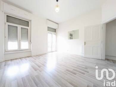 Appartement à vendre 87 000 € 3 pièces 2 chambres 73 m² Étage 2/3 Knutange 57240
