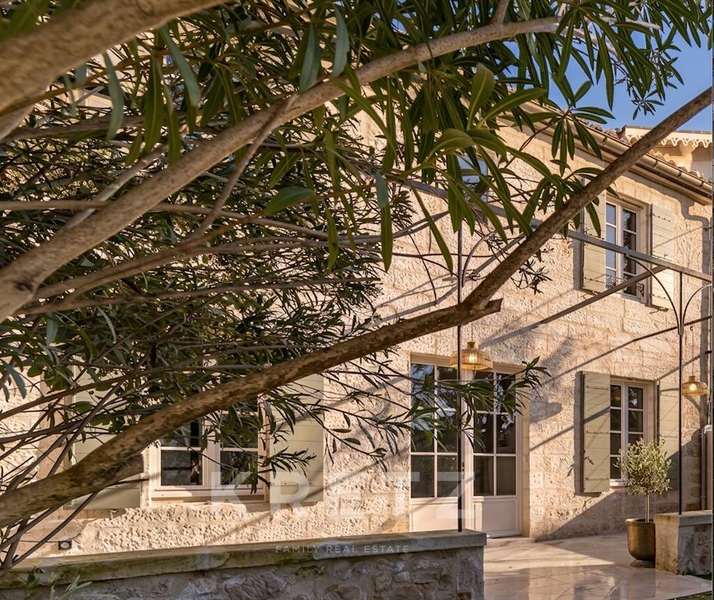 Maison à vendre, 133m², MAUSSANE LES ALPILLES