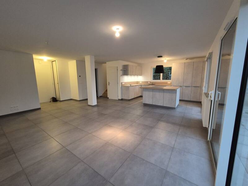 Maison à louer, 115m², CRANVES SALES