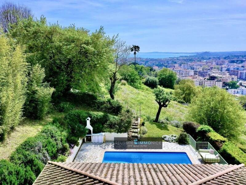 Maison à vendre, 269m², CAGNES SUR MER